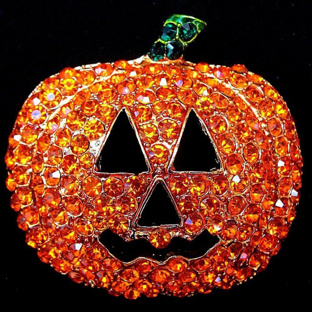 Halloween PUMPKIN Lack o Lantern Rhinestone Brooch
